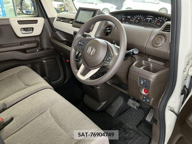Honda N BOX 2022-06 346345-10