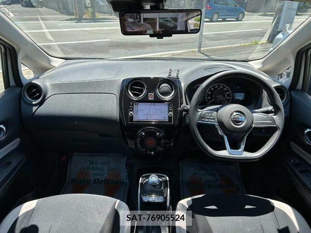 Nissan NOTE 2018-09 305433-8