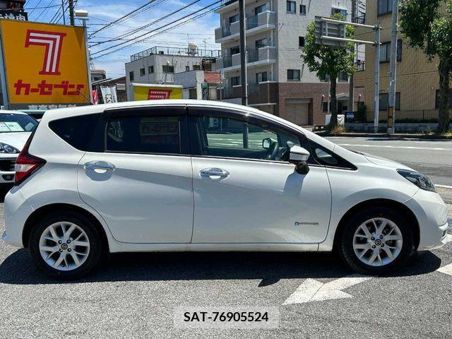 Nissan NOTE 2018-09 305433-3