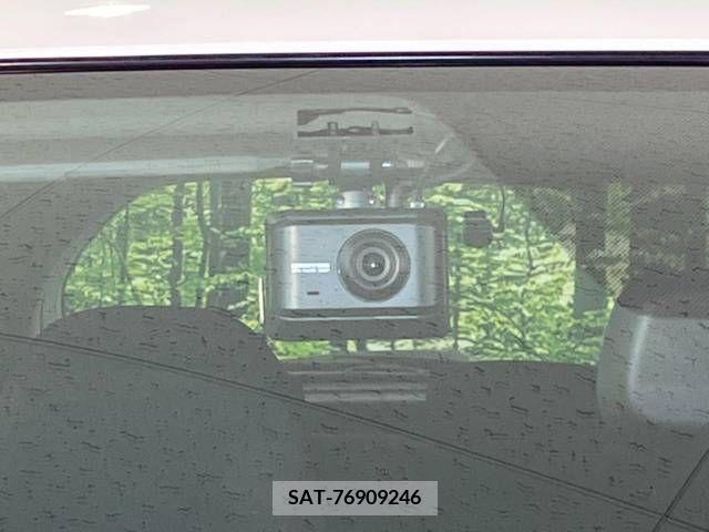 Nissan NOTE 2014-04 251481-5