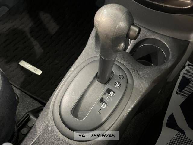 Nissan NOTE 2014-04 251481-19