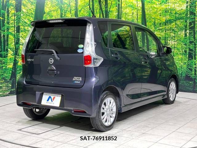 Nissan DAYZ 2015-09 353303-17