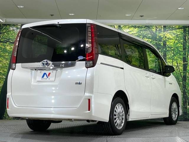 Toyota NOAH HYBRID 2017-04 28658-18
