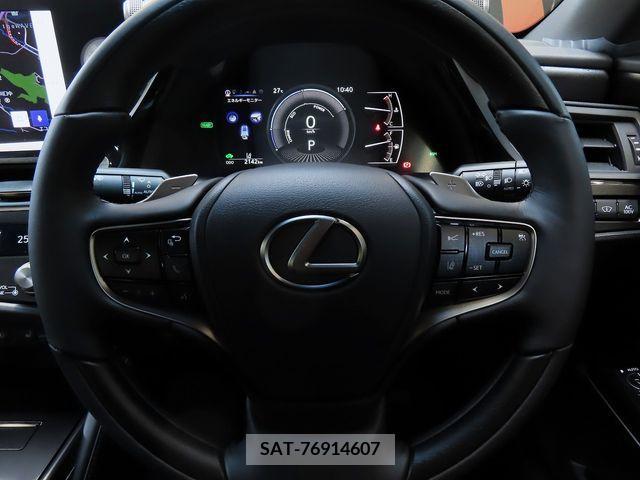 Lexus ES 2023-07 300412-16