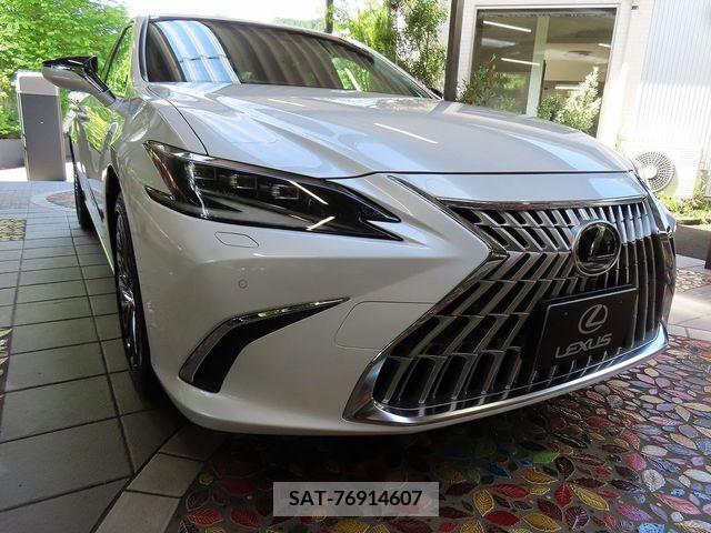 Lexus ES 2023-07 300412-5