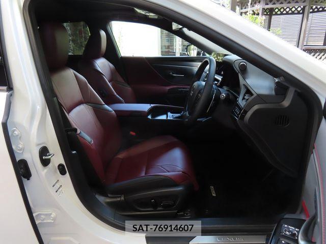 Lexus ES 2023-07 300412-12