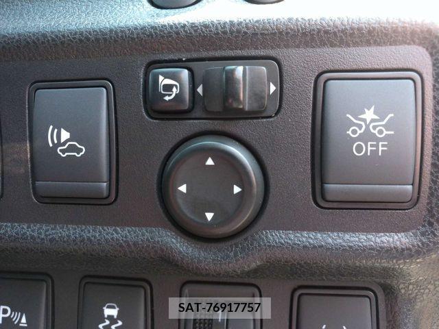 Nissan NOTE 2019-03 305488-12