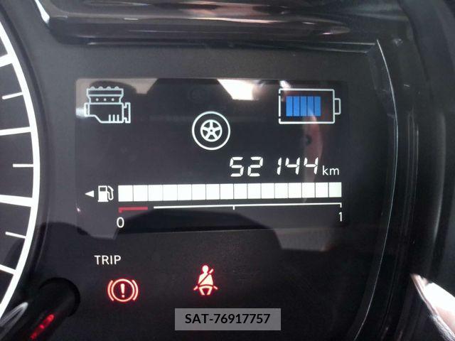 Nissan NOTE 2019-03 305488-11