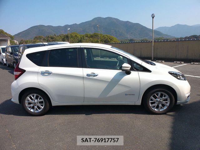 Nissan NOTE 2019-03 305488-27