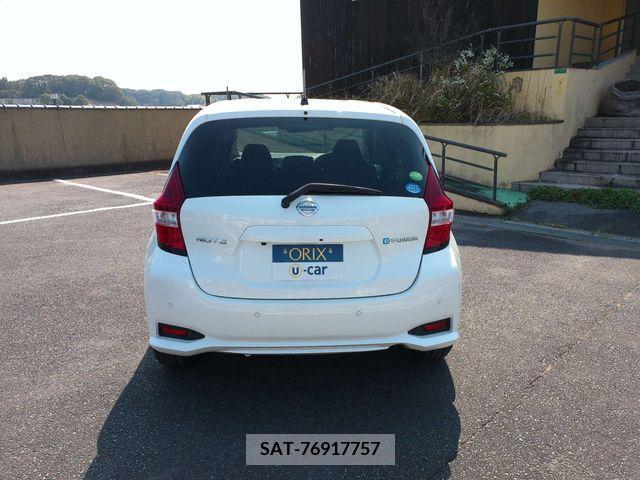 Nissan NOTE 2019-03 305488-26