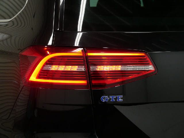 VolksWagen PASSAT 2018-10 16487-13
