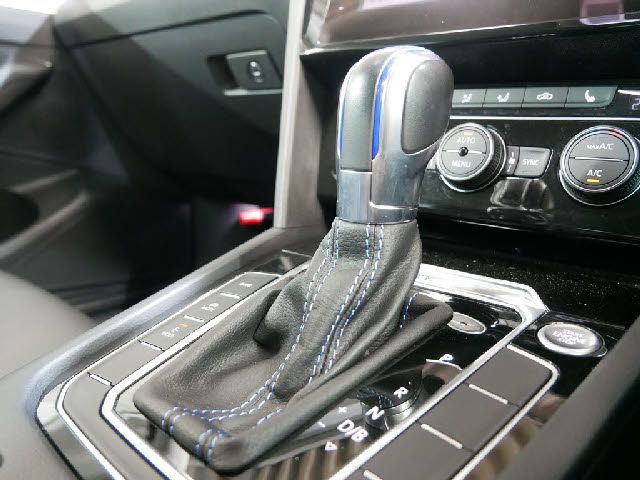 VolksWagen PASSAT 2018-10 16487-24