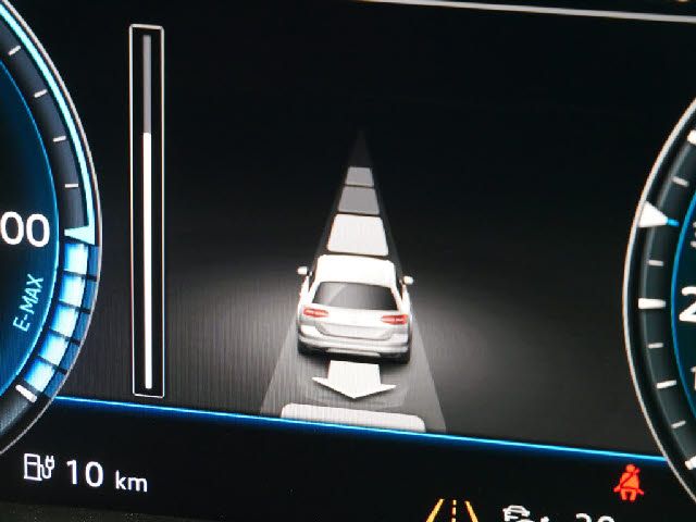 VolksWagen PASSAT 2018-10 16487-27