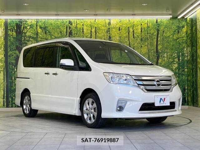Nissan SERENA 2011-10 324895-18
