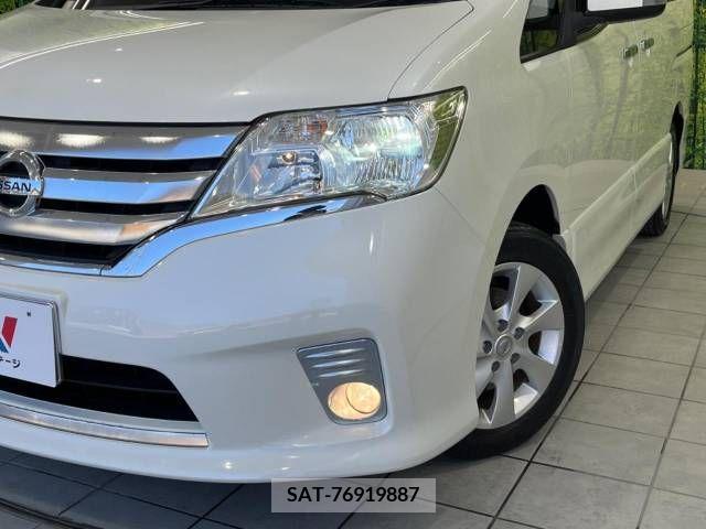 Nissan SERENA 2011-10 324895-14
