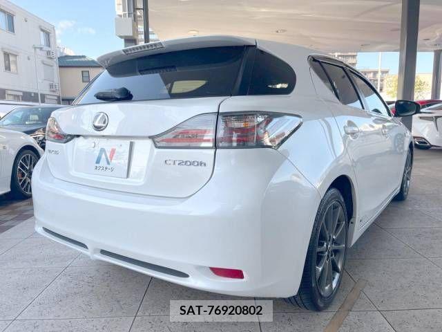 Lexus CT 2012-07 275227-17