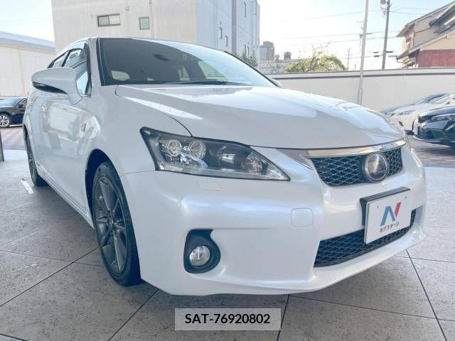 Lexus CT 2012-07 275227-16