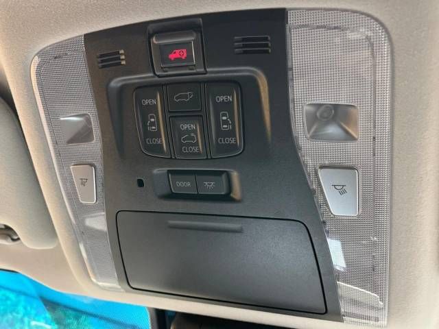 Toyota VELLFIRE 2019-10 21892-2