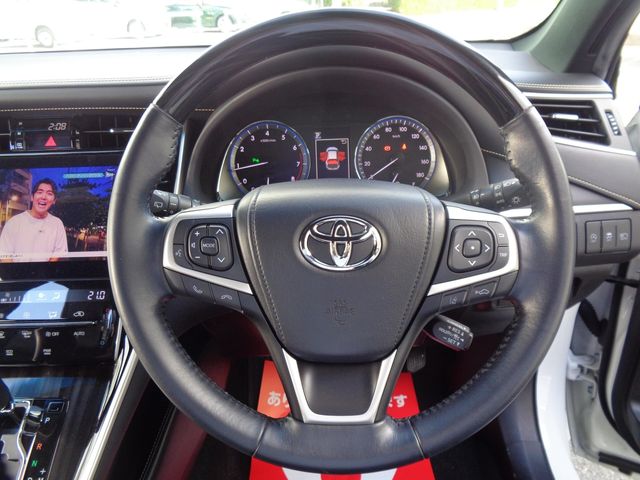 Toyota HARRIER 2018-11 18301-13