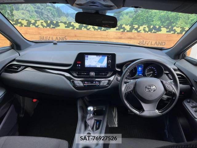 Toyota C-HR 2018-07 294891-1