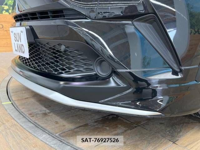 Toyota C-HR 2018-07 294891-5