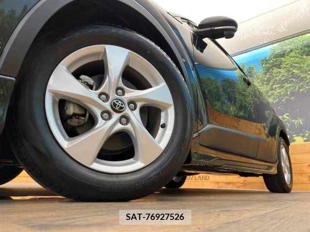 Toyota C-HR 2018-07 294891-13