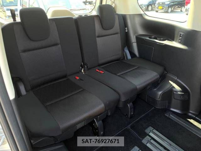 Nissan SERENA 2019-02 331377-13