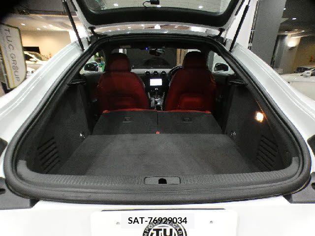 Audi TT 2012-08 337248-26