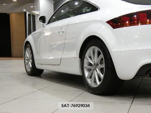 Audi TT 2012-08 337248-12