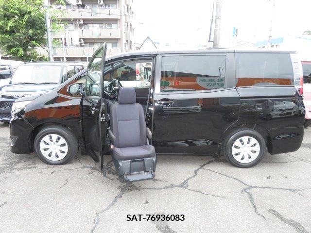 Toyota NOAH 2020-01 384312-0