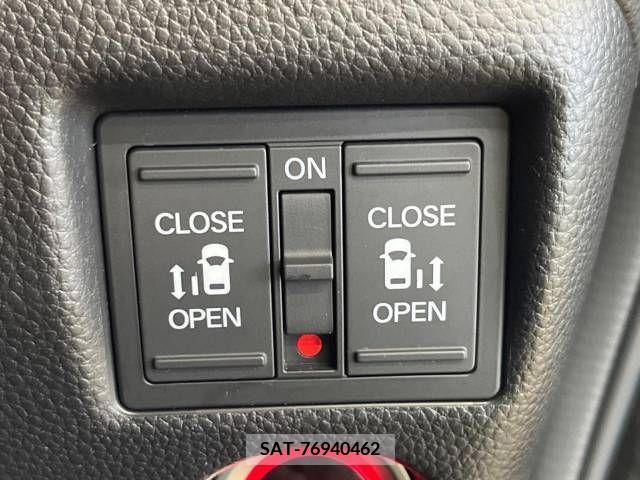 Honda N BOX CUSTOM 2018-03 348735-4