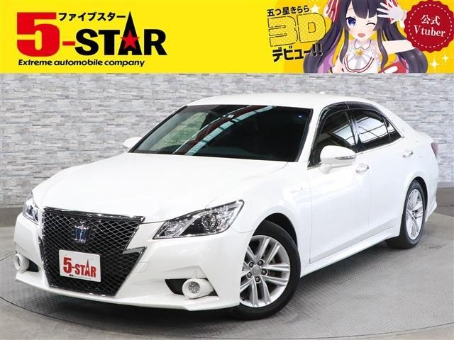 Toyota CROWN SEDAN 2013-04 1086-0