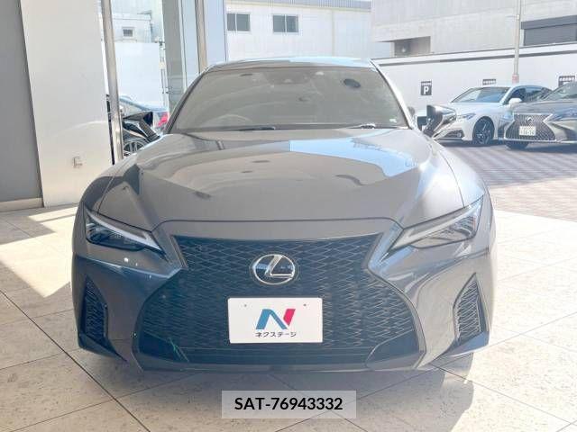 Lexus IS 2021-05 275776-14