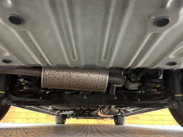 Nissan SERENA 2017-06 15789-19