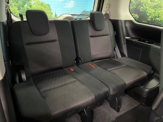 Nissan SERENA 2017-06 15789-9