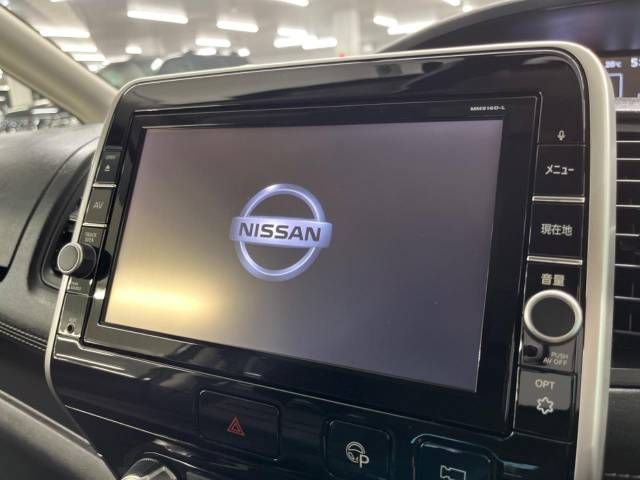 Nissan SERENA 2017-06 15789-2