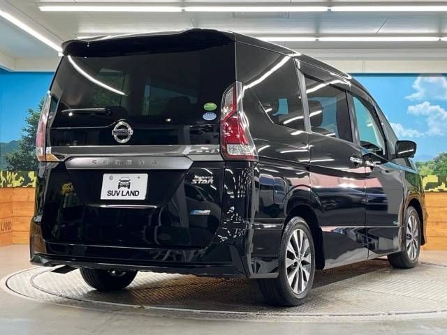 Nissan SERENA 2017-06 15789-17