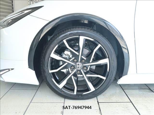 Toyota PRIUS PHV 2024-06 366805-15