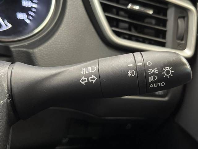Nissan X-TRAIL 2015-04 14636-7