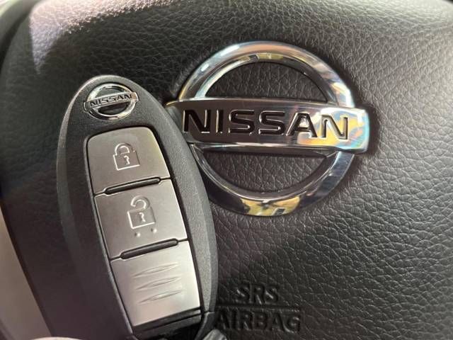 Nissan X-TRAIL 2015-04 14636-9