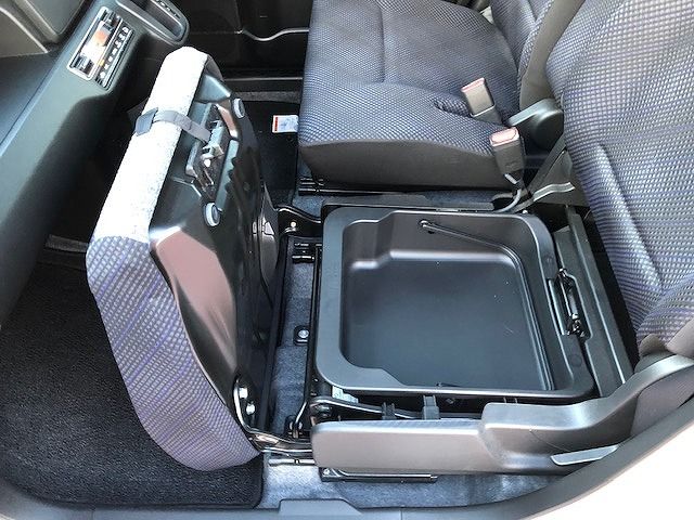 Suzuki WAGON R 2019-02 181577-24