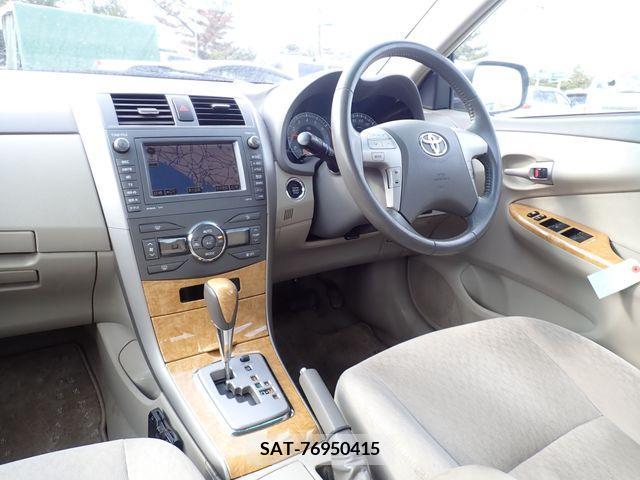 Toyota COROLLA AXIO 2009-02 221526-1
