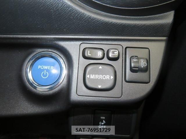 Toyota AQUA 2012-02 292310-12