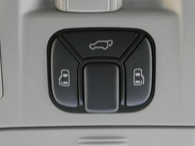 Toyota VELLFIRE 2014-08 13915-3