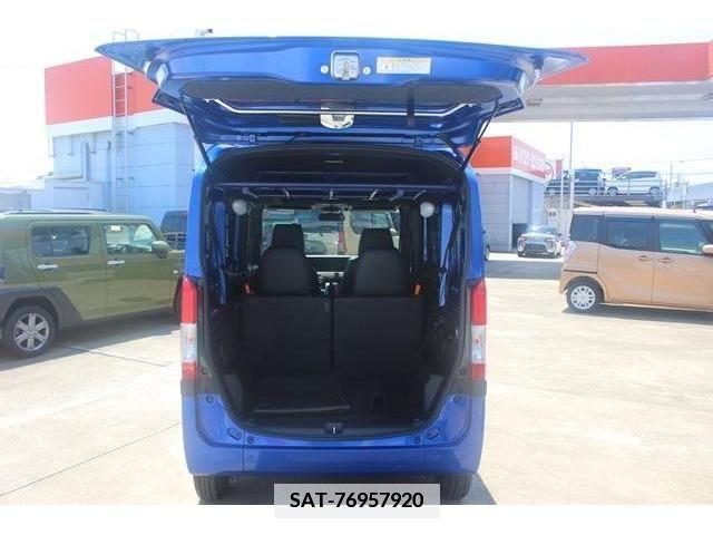 Honda N-VAN 2019-06 384459-9