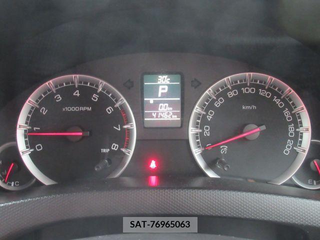 Suzuki SWIFT 2014-12 376068-20