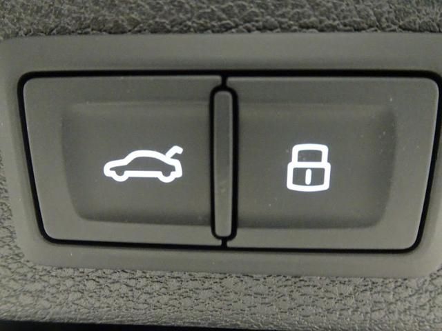 Audi Q3 2021-03 17042-13