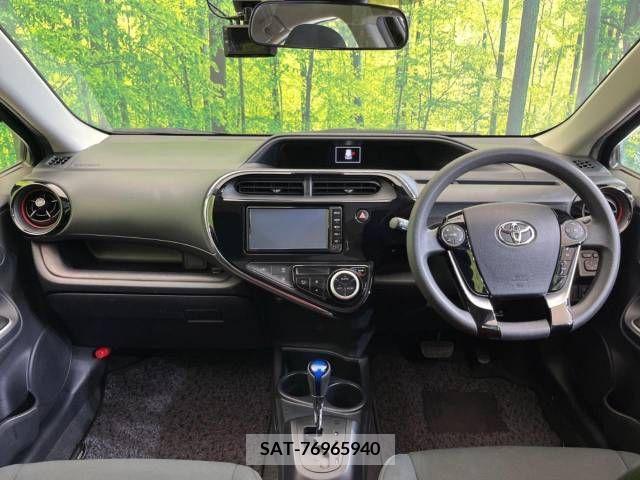 Toyota AQUA 2019-08 292105-1