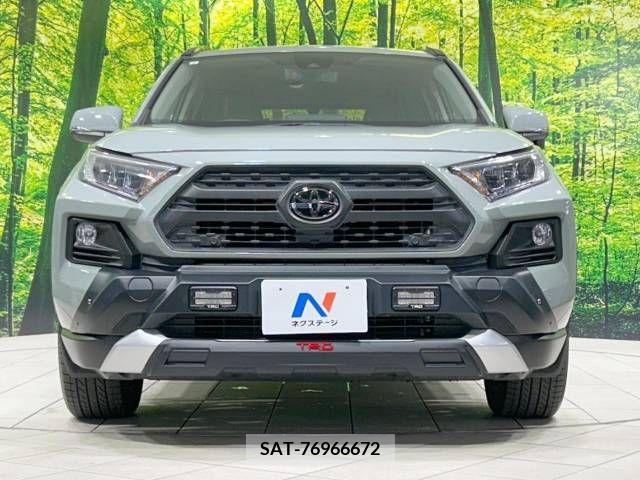 Toyota RAV4 2021-01 332725-14