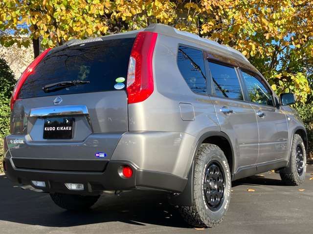 Nissan X-TRAIL 2011-11 190892-1